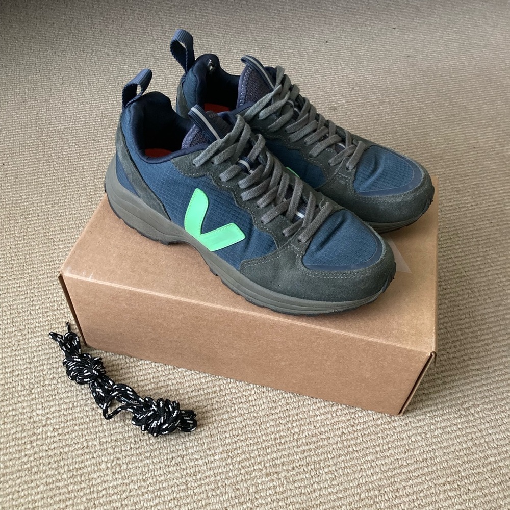 Veja Venturi Sneaker